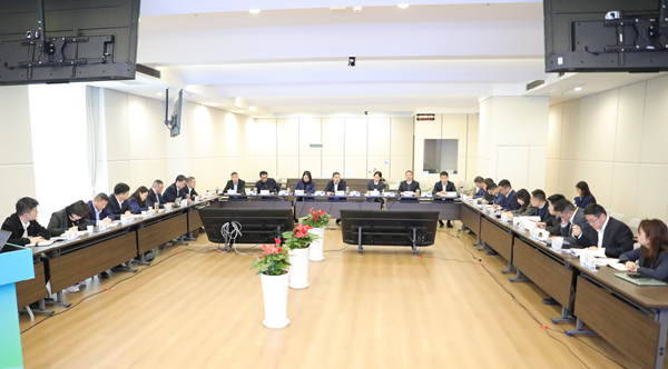 早字领先抓调理 奋力冲刺“开门红”——省都会更新集团等三家公司召开一季度谋划调理剖析会